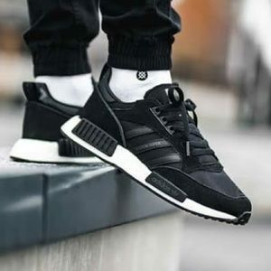 NIB Adidas BOSTON SUPERXR1 SHOES Core Black Sz 11